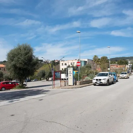 S19 - Sirolo, Bilocale In Pietra Del Conero Lejlighed Sirolo